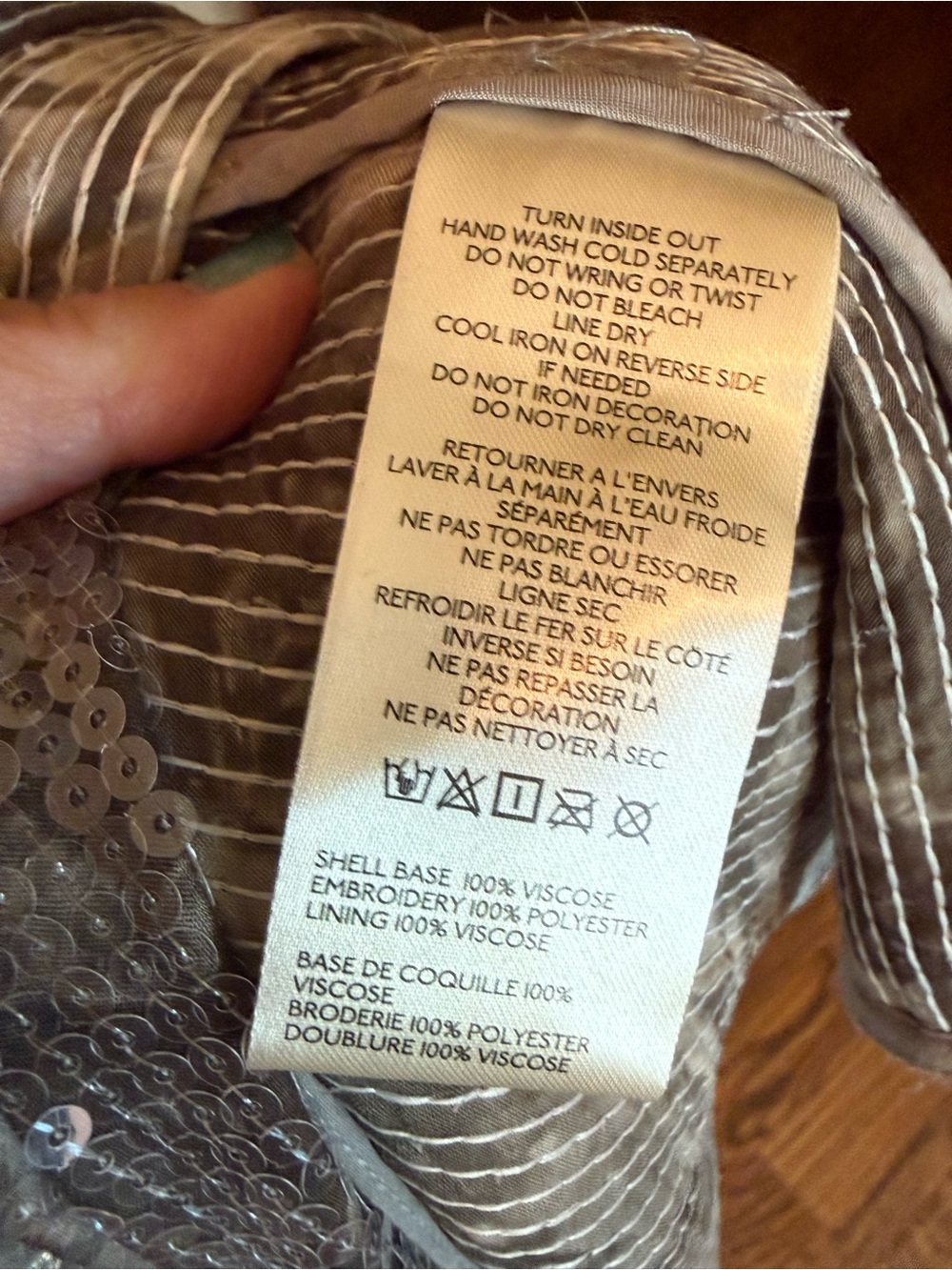 Pilcro (Anthropologie brand) short-sleeve sequin buttondown blouse-new w/out tag - Picture 8 of 9